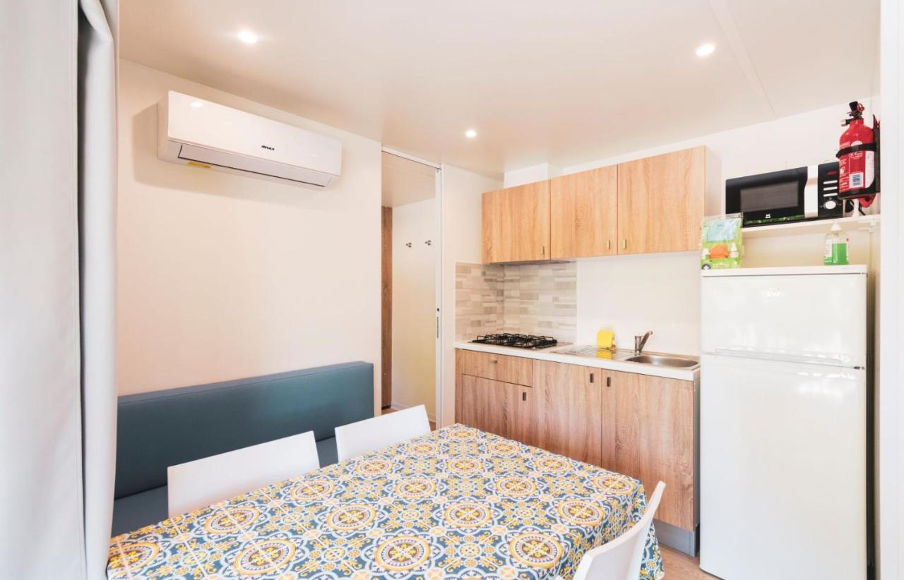 Camping Nuovo Massa  Bagian luar foto
